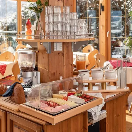 Apart Otel Wellnesshaus Reichelt 4*