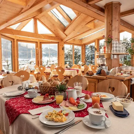 アパートホテル Wellnesshaus Reichelt ラートシュタット