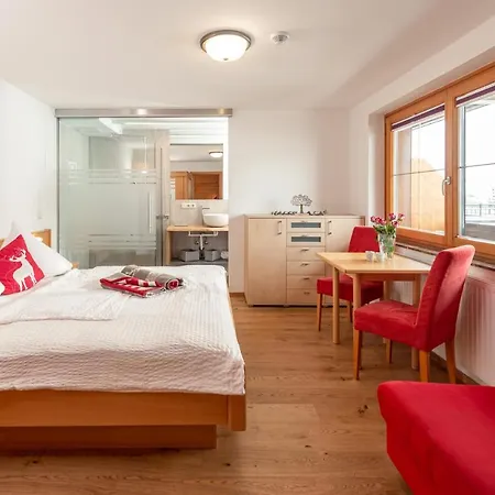 Aparthotel Wellnesshaus Reichelt