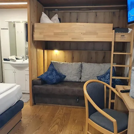 维尔豪斯瑞彻特公寓式酒店 公寓式酒店 4*