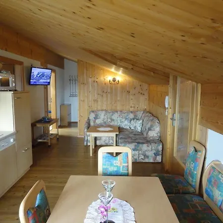 Wellnesshaus Reichelt アパートホテル